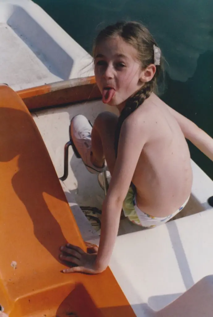 Kind auf Tretboot in Italien